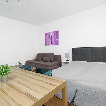וינה Apartment Mandlgasse I Contactless Check-In מראה חיצוני תמונה