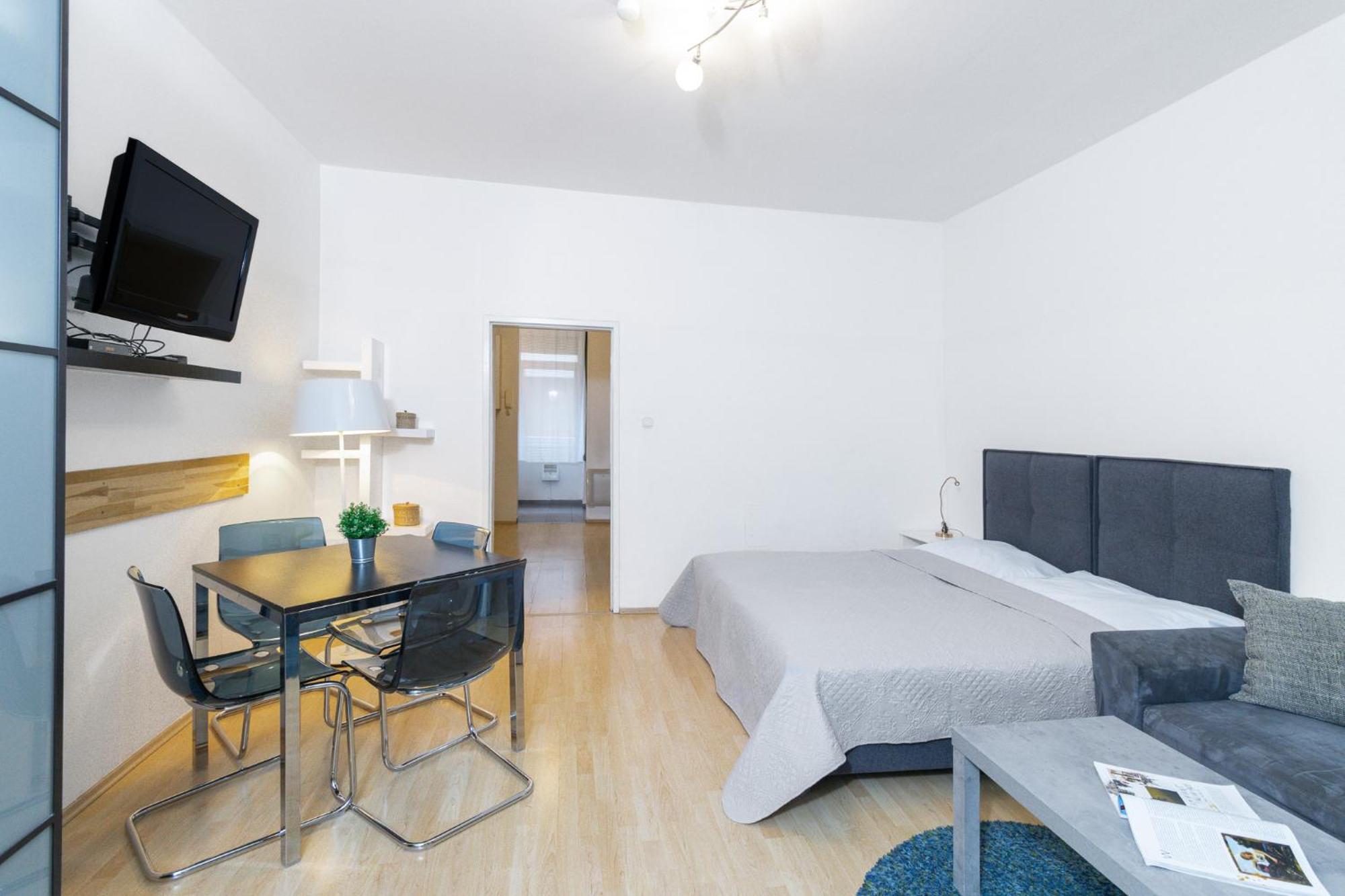 וינה Apartment Mandlgasse I Contactless Check-In מראה חיצוני תמונה