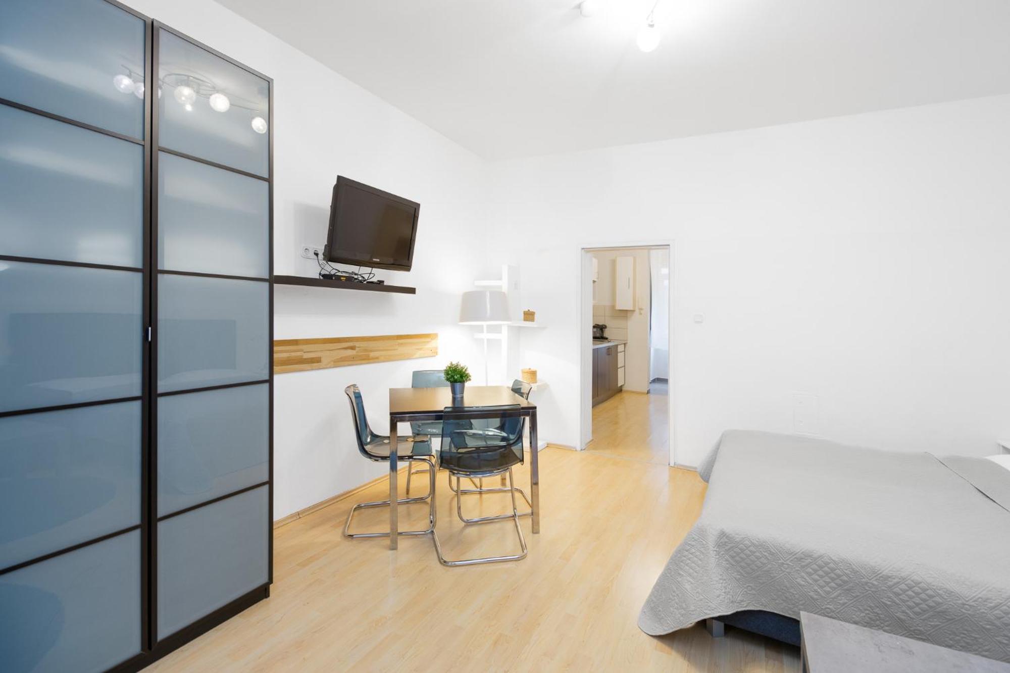 וינה Apartment Mandlgasse I Contactless Check-In מראה חיצוני תמונה