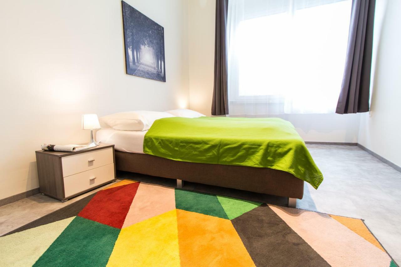 וינה Apartment Mandlgasse I Contactless Check-In מראה חיצוני תמונה
