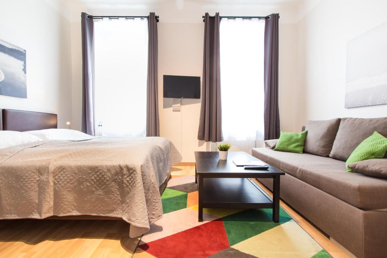 וינה Apartment Mandlgasse I Contactless Check-In מראה חיצוני תמונה
